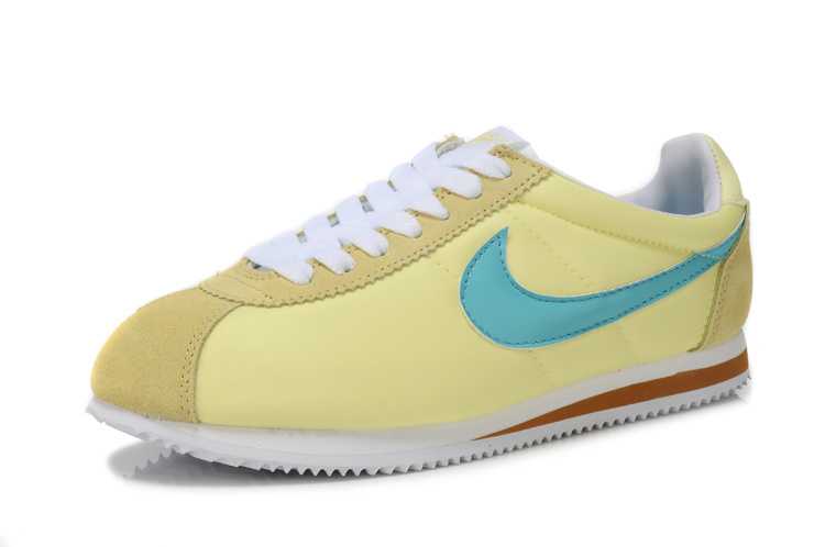 Nike Cortez 2013 Chaussures Femme Basic Nylon 06 Nike Cortez Blanche